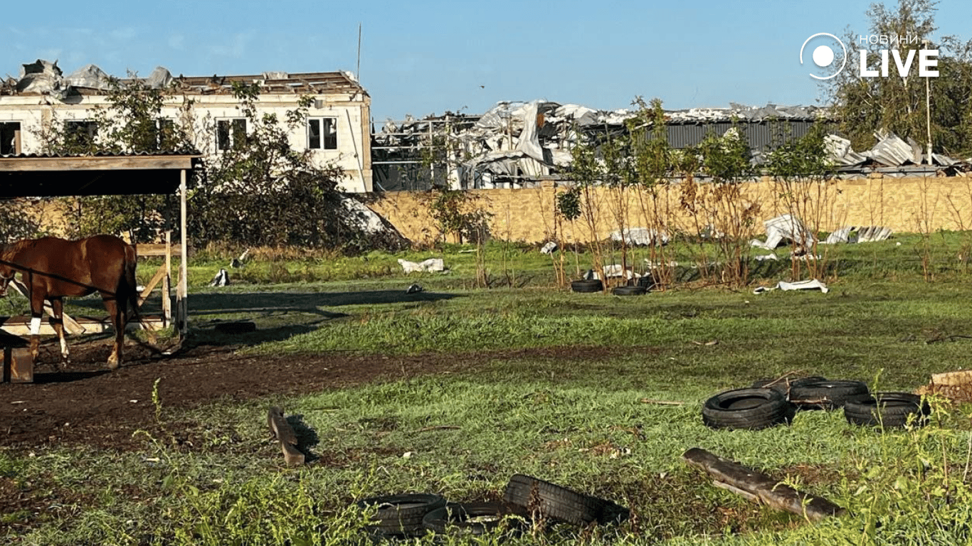 Зруйноване підприємство унаслідок атаки РФ на Одесу 