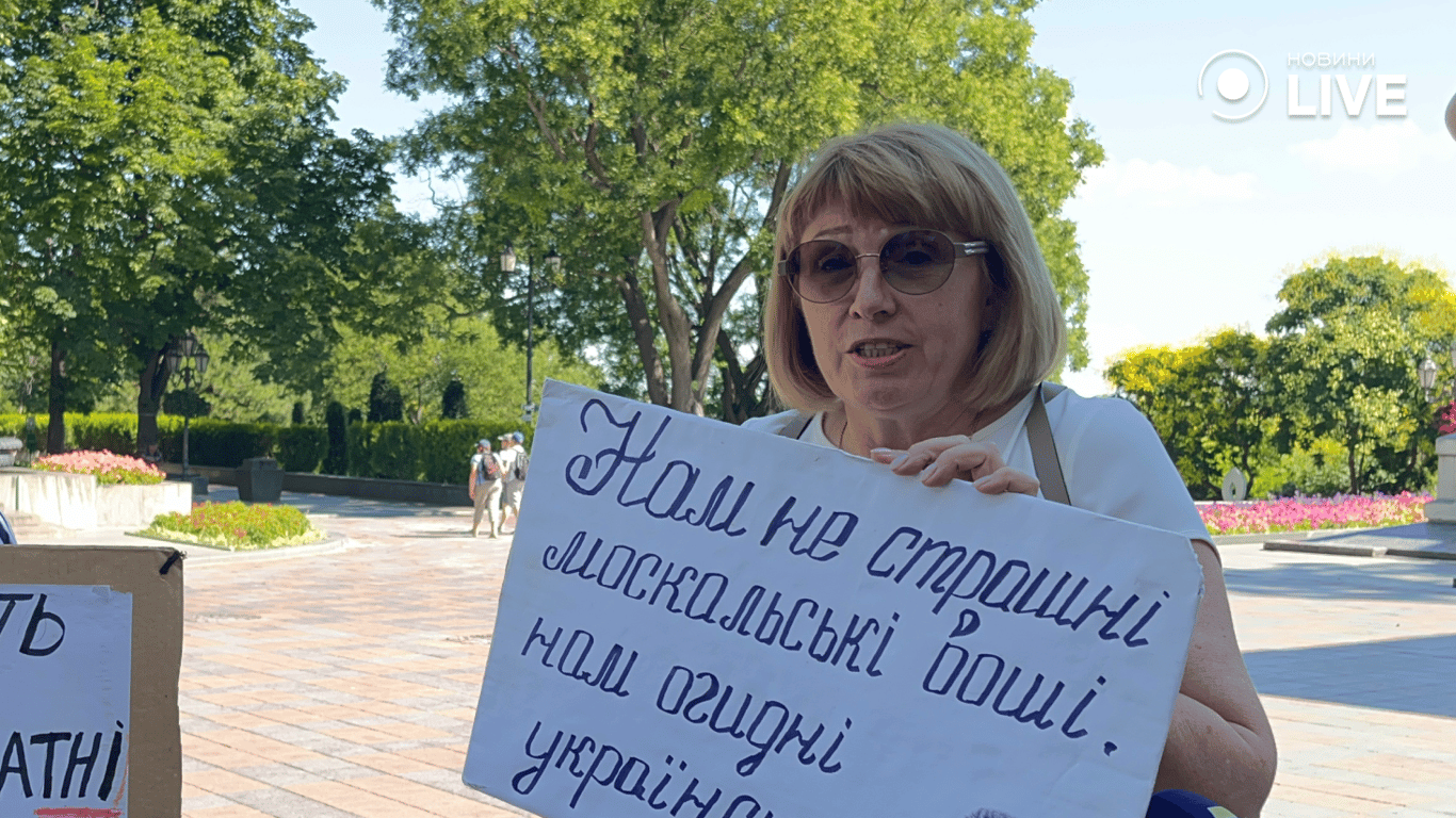 Одеситка Вікторія на протесті. Фото: Новини.LIVE