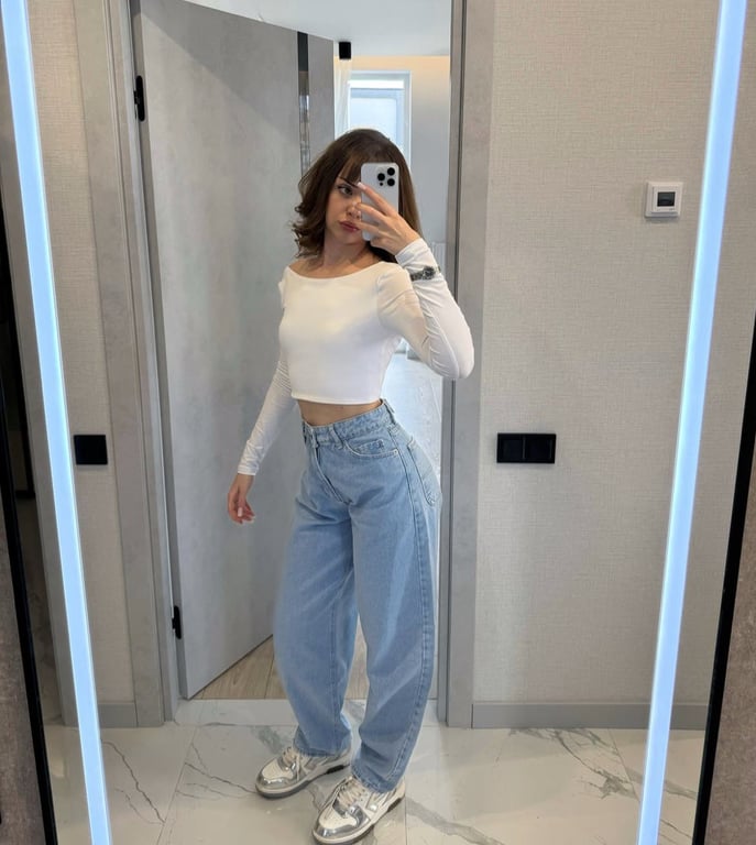 Базові джинси цього сезону