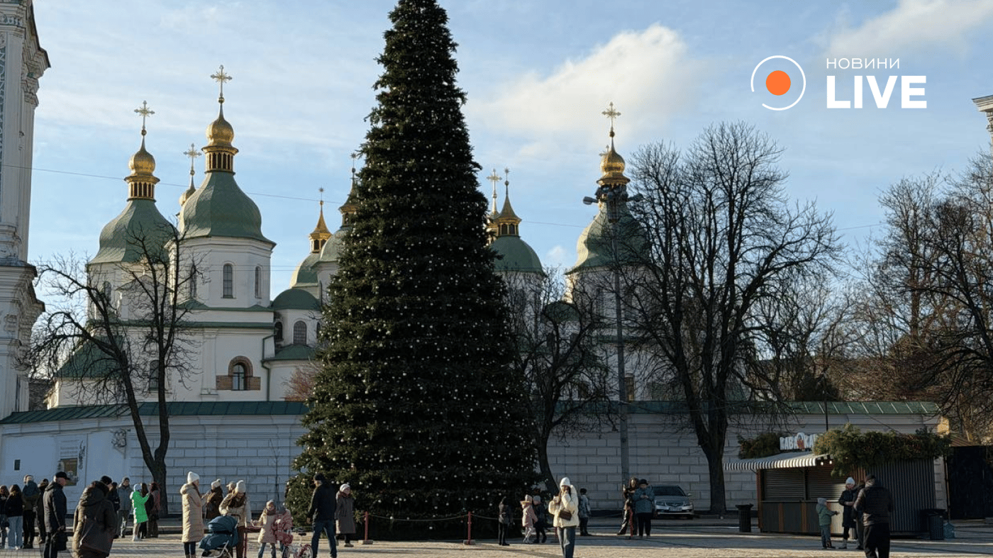 Ялинка у Києві фото