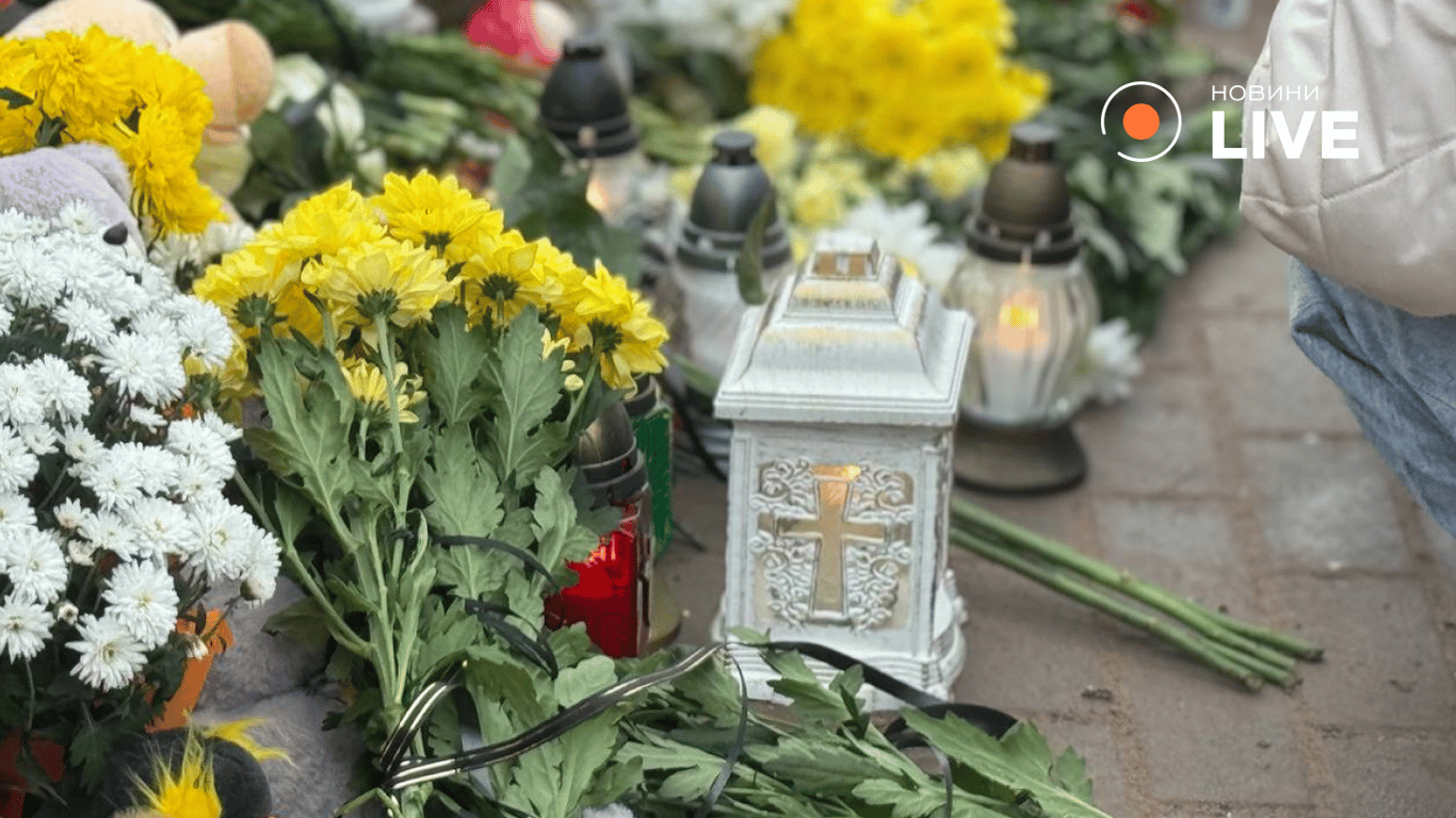 У Тернополі продовжують розбирати завали