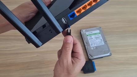 Не оставляйте USB-порт роутера без дела: как его можно использовать - 285x160