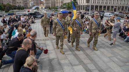 Несколько сыновей у погибшего на войне воина — кто из них имеет право на отсрочку - 285x160