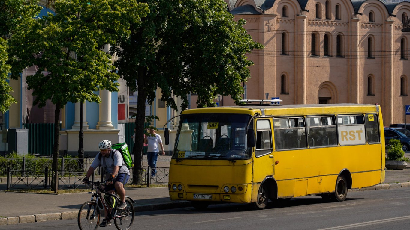В Киеве хотят повысить цены на проезд в общественном транспорте