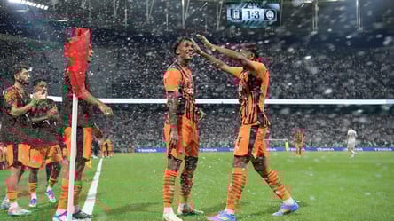 Между Шахтером и Бешикташем вспыхнул расистский скандал - 285x160