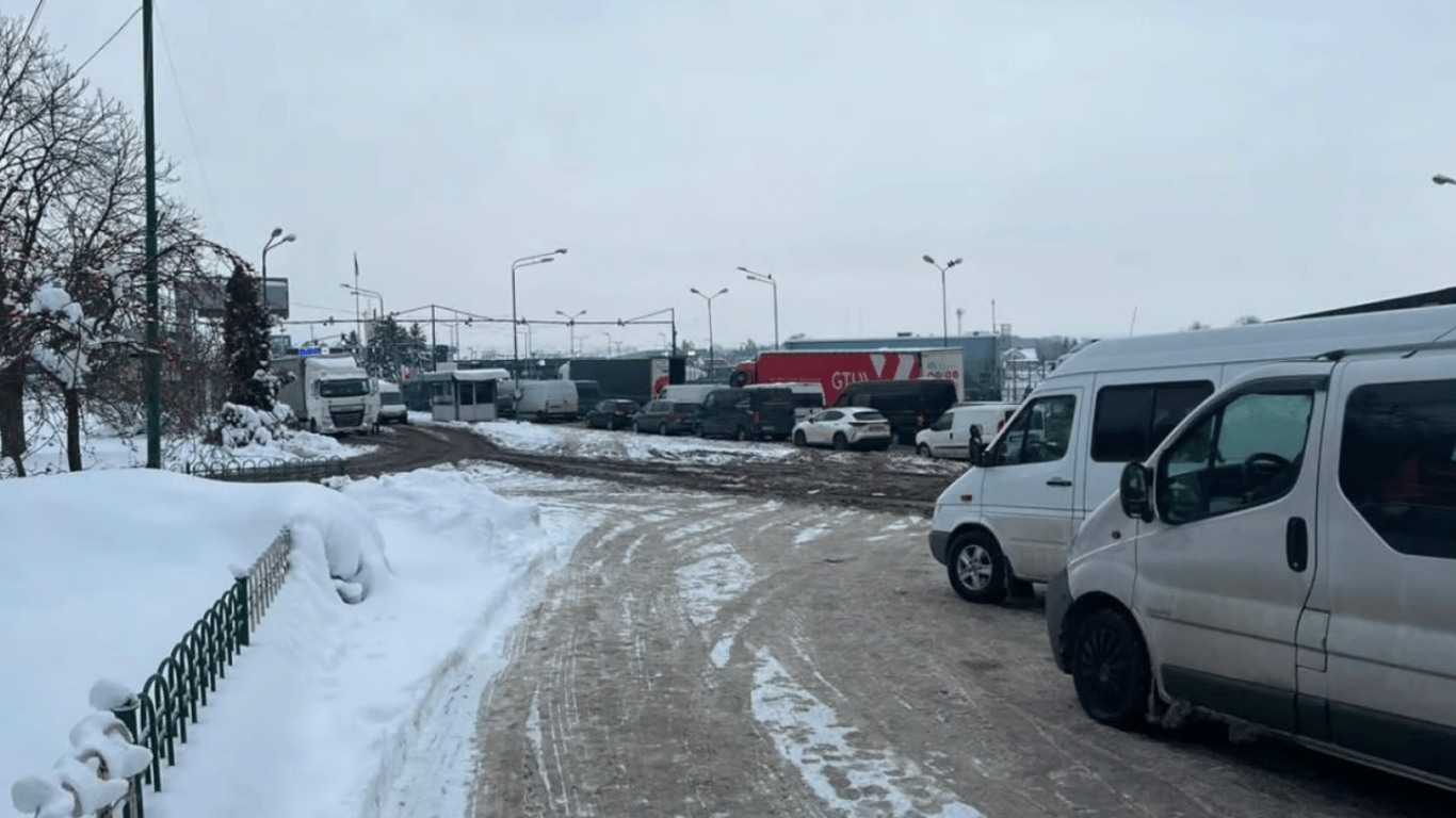 Очереди на границе Украины сегодня, 24 декабря