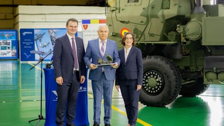 В Румунії офіційно відкрили центр обслуговування систем HIMARS - 290x166