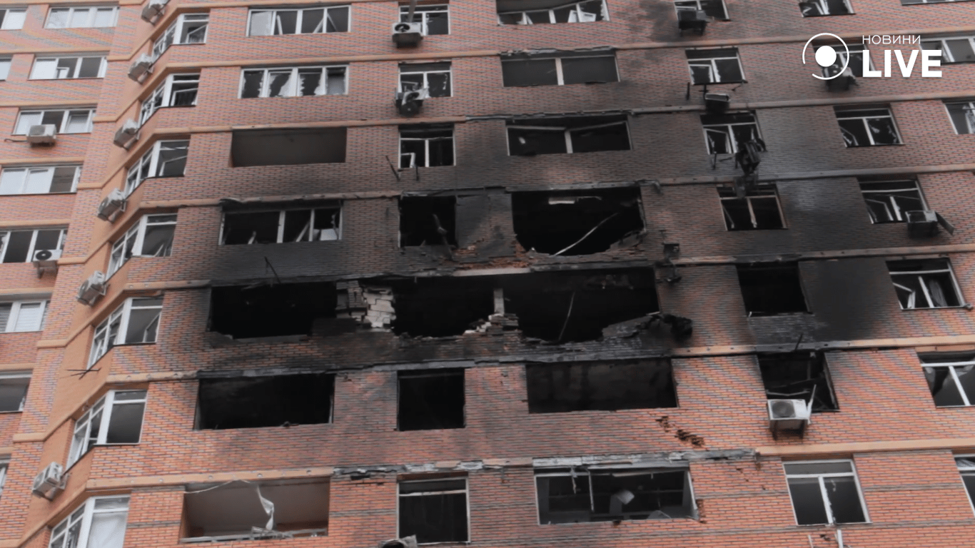 Поверхи у вогні та люди у пастці — рятувальна операція в Одесі - фото 2