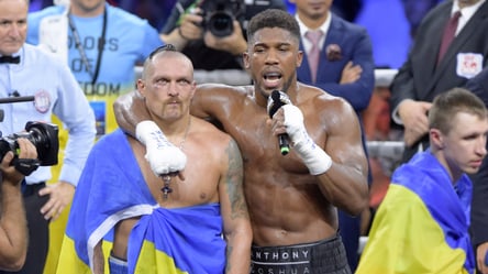 Усик здивував Джошуа під час спільного тренування - 285x160