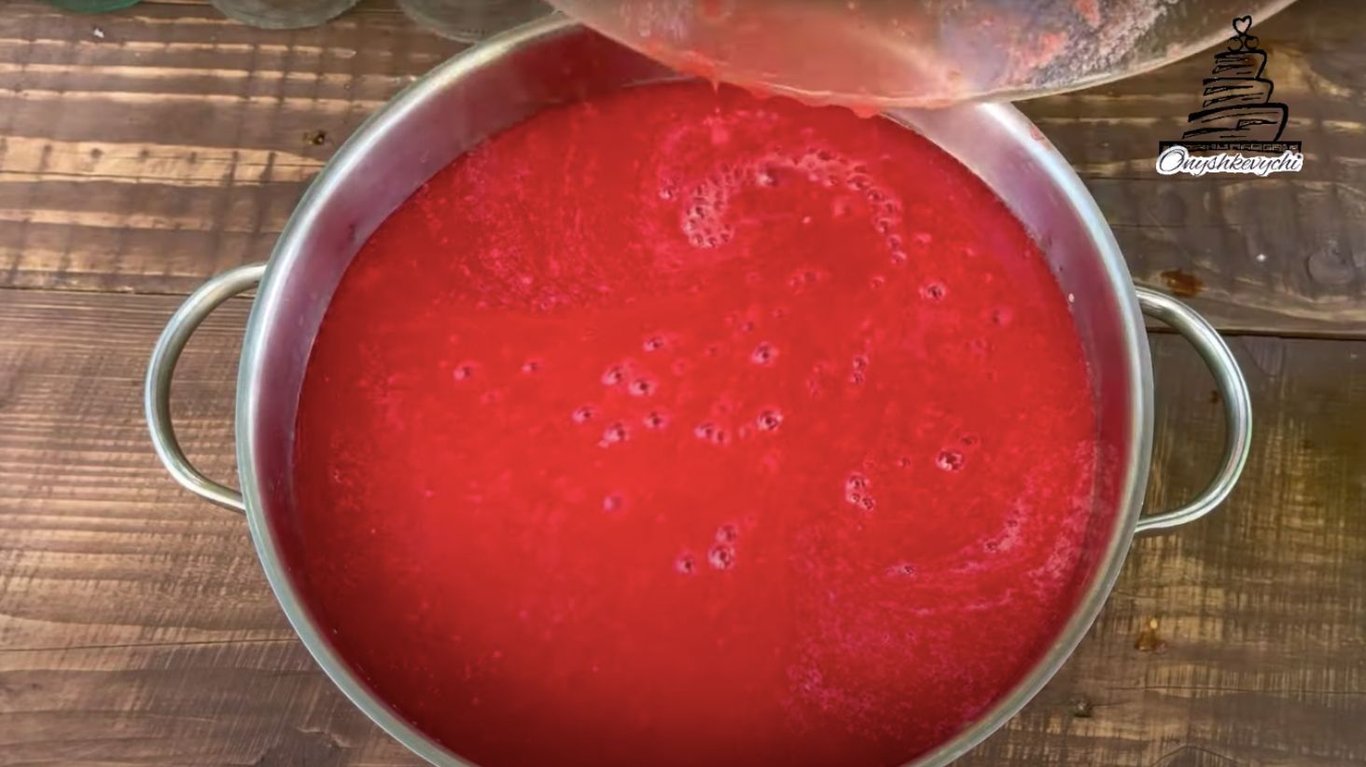 томатный сок на зиму