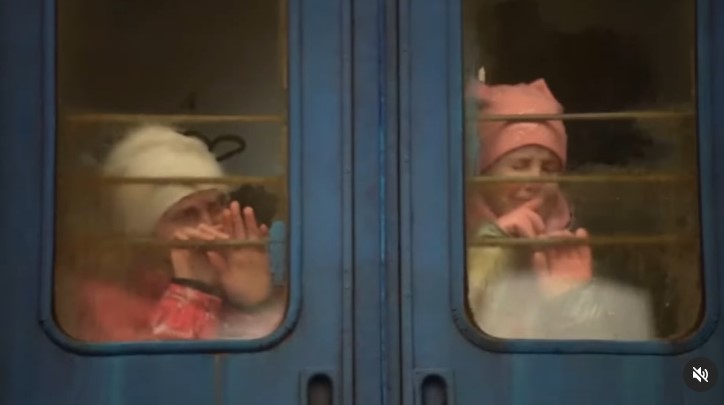 Мадонна закликала світ захистити українських дітей, які страждають від війни - фото 3