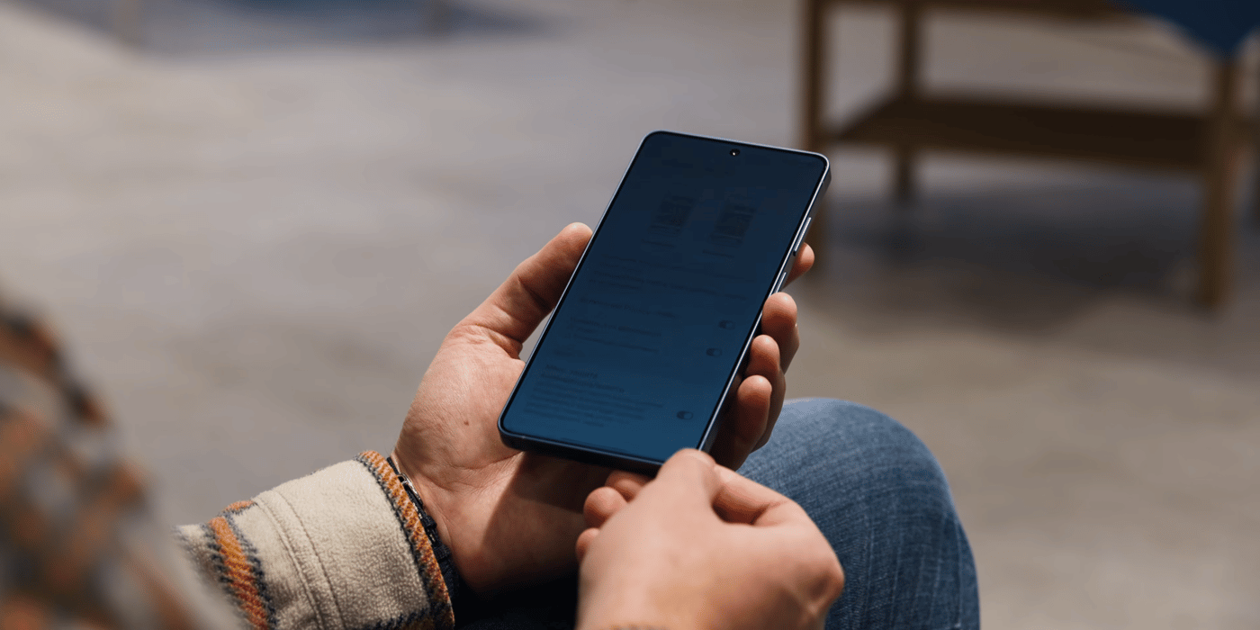 Функция "Приватный дисплей" в Samsung Galaxy S26 Ultra