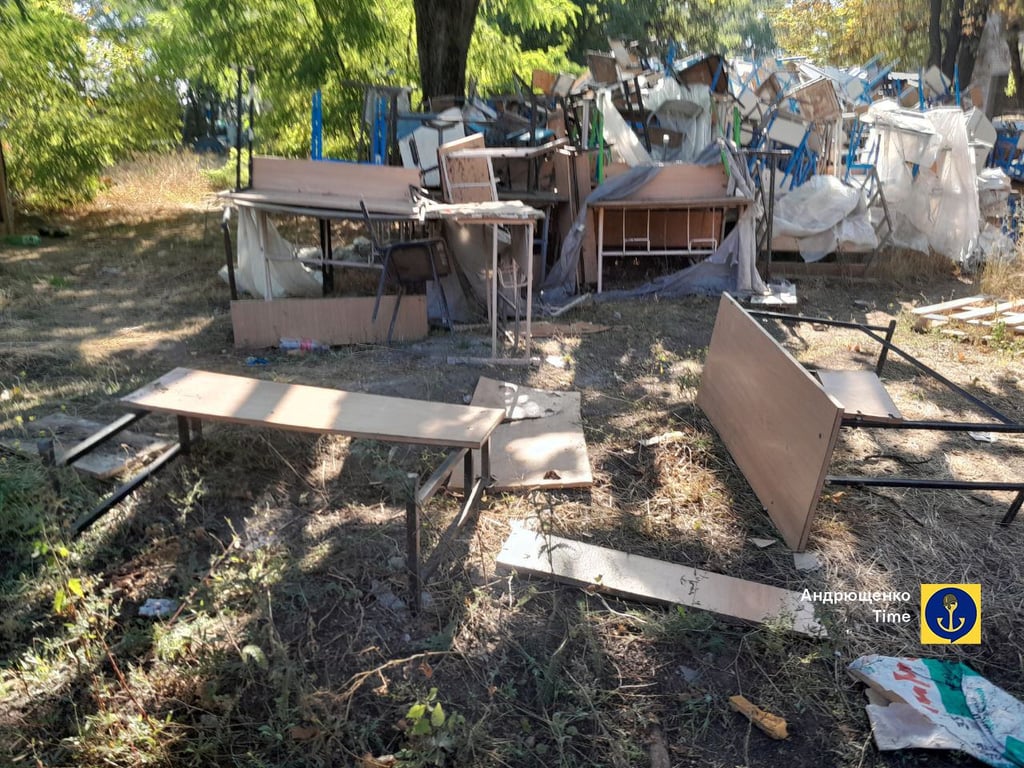 смітник у Маріуполі