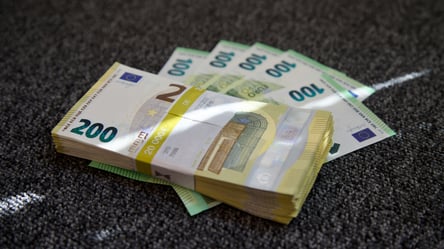 Українцям варто позбутися цих купюр євро у 2026 році: що з ними не так - 285x160