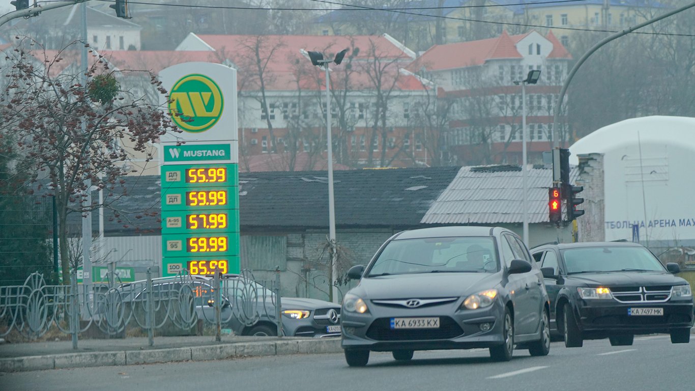 У Києві знову зросли ціни на пальне