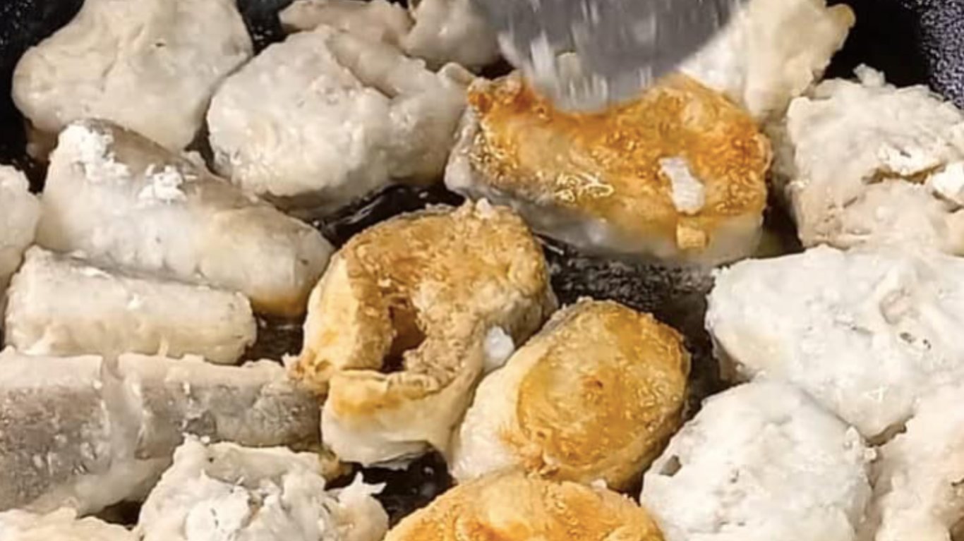 рецепт хека на сковороді