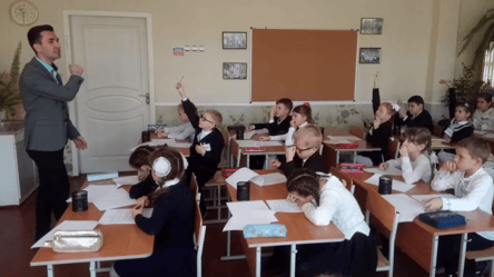 Додаткова робота учителя: ТЦК не має права відмовляти у відстрочці - 285x160