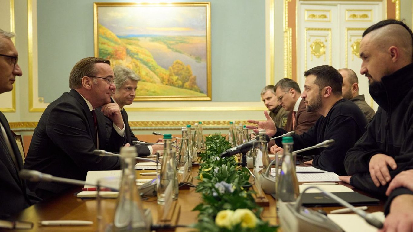 Зеленський підсумував результати зустрічі з міністром оборони Німеччини