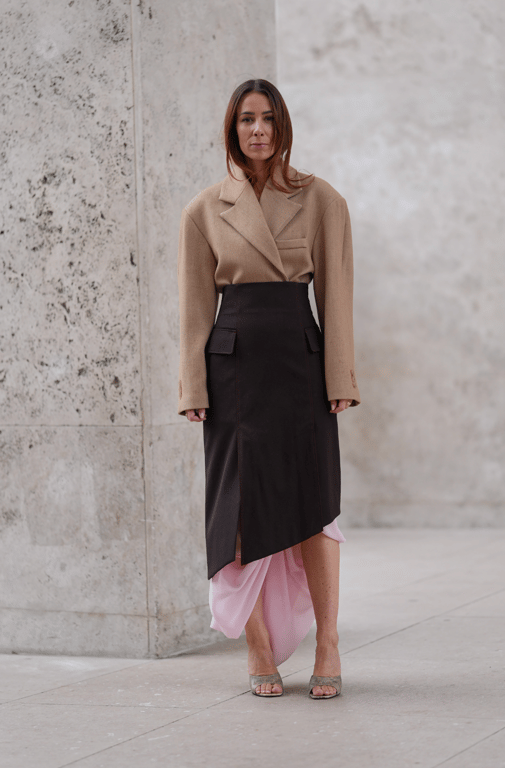 Знаменитості обожнюють відкриті мюлі