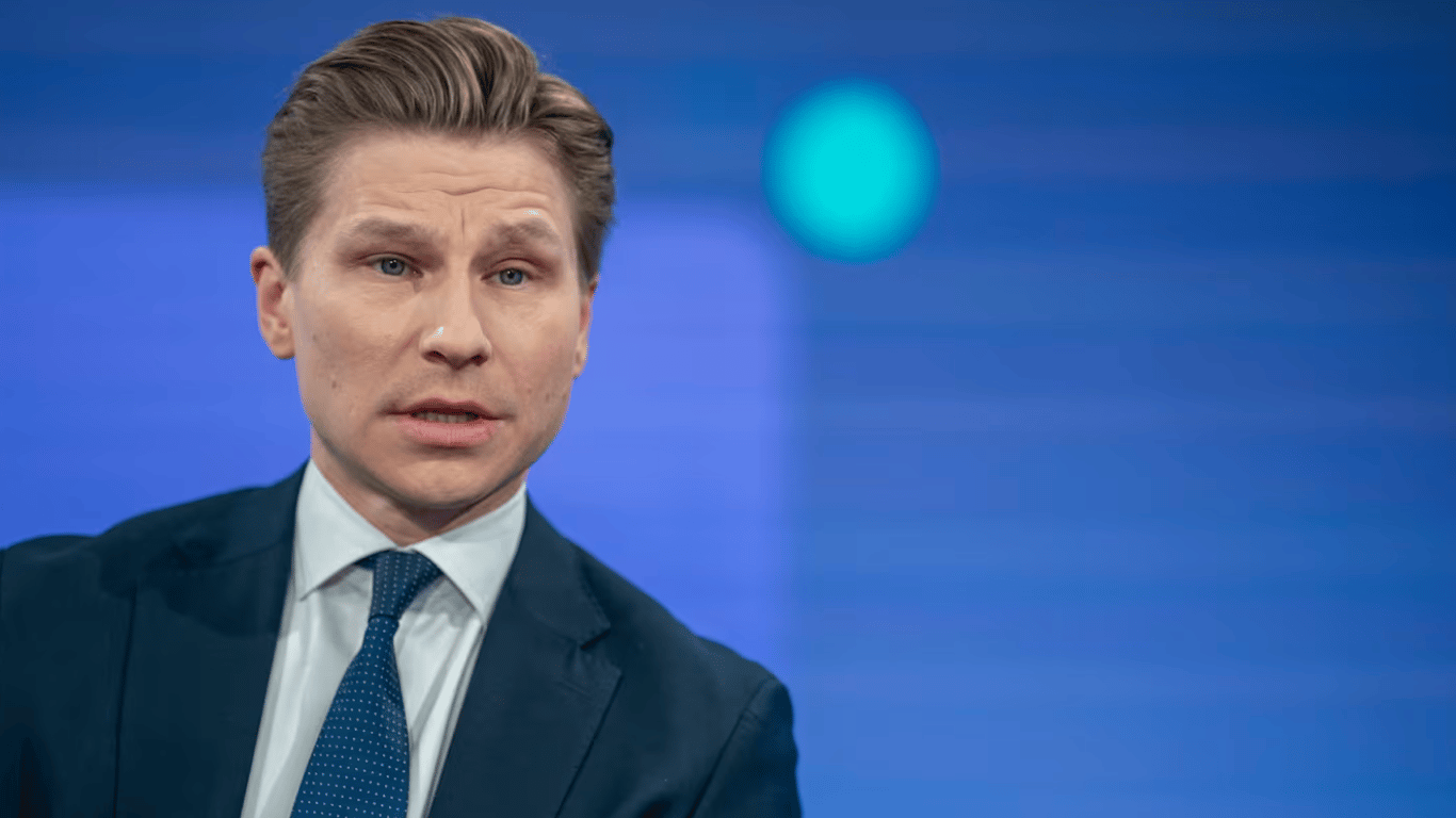 Фінляднія перевірить доставку зброї з США до України