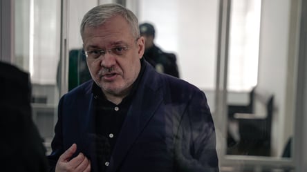 Галущенко оставили под следствием, но сняли с него электронный браслет - 304x171