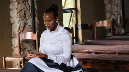 ​​​​​​​В Кенії працівниці чайних фабрик зазнавали сексуального насилля з боку керівництва, — ЗМІ - 285x160