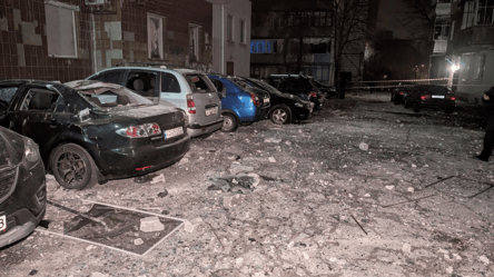 Damage caused by UAV wreckage in Kyiv — photos - 285x160