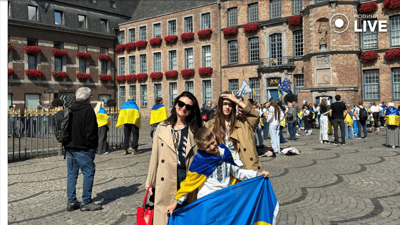 день прапора