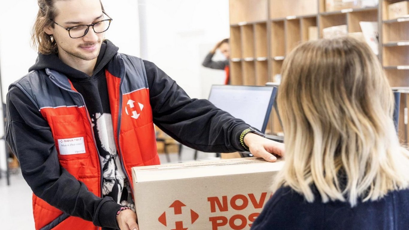 Нова пошта запрацює у Німеччині — українцям обіцяють роботу