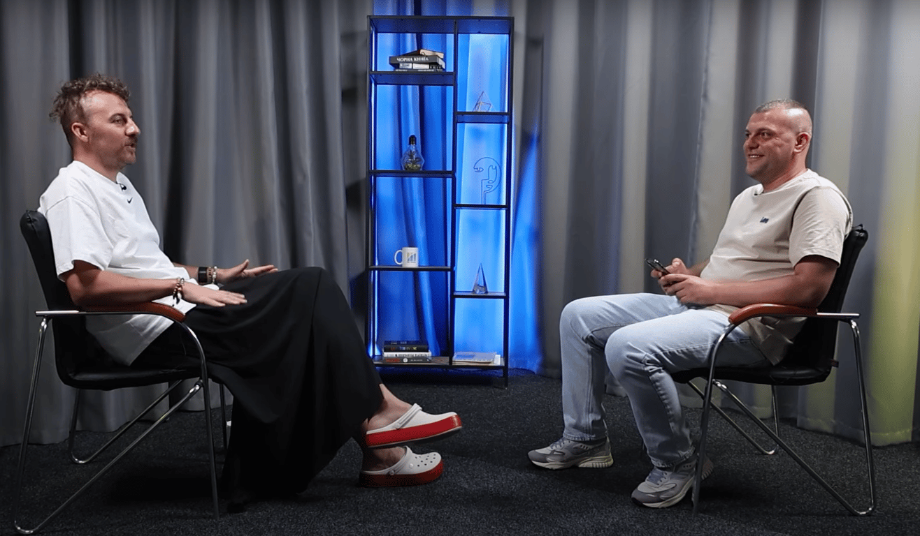 Евгений Клопотенко на интервью