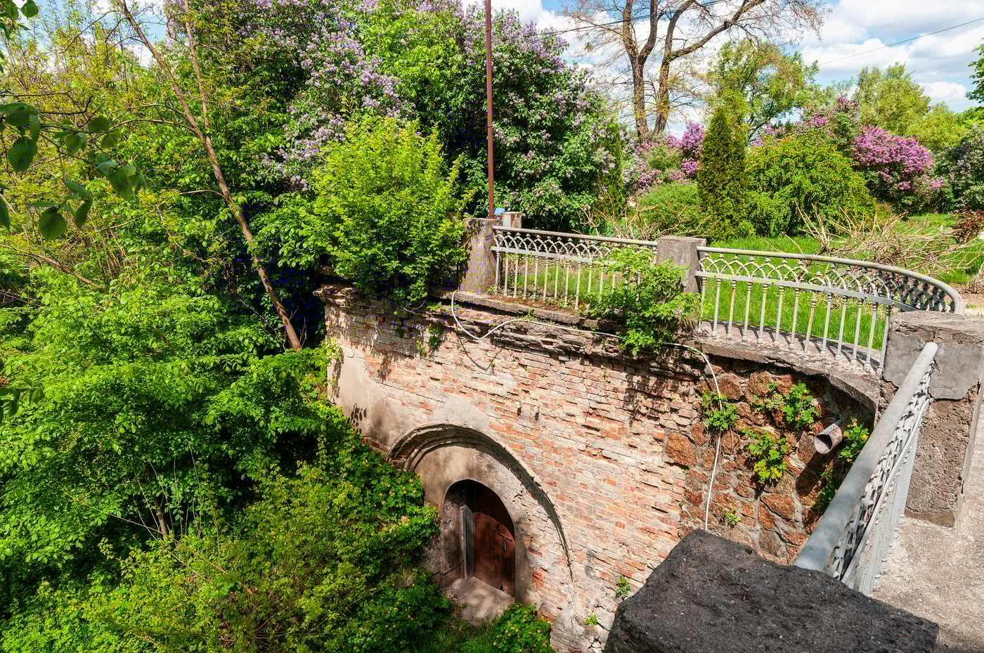 Дешевий відпочинок в Україні та Європі — міста та ціни - фото 14