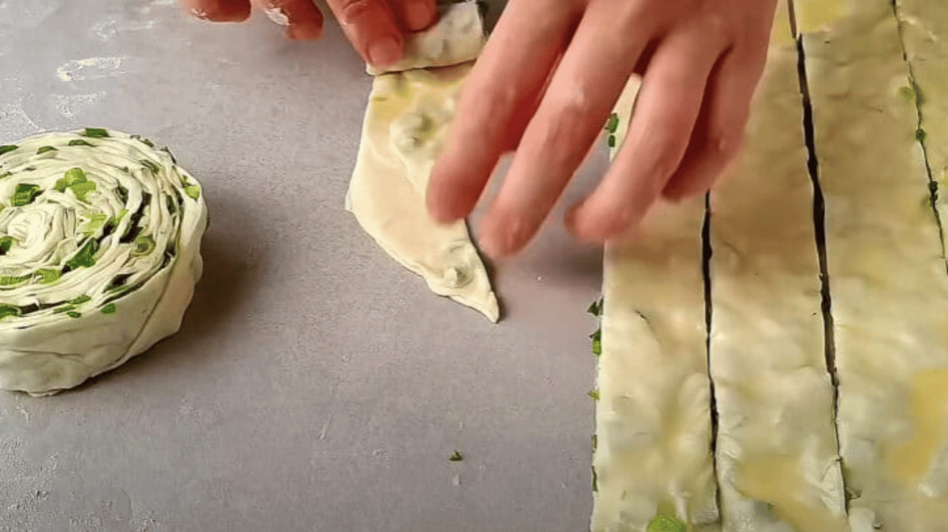 смачний сніданок за 30 хвилин зі зеленою цибулею