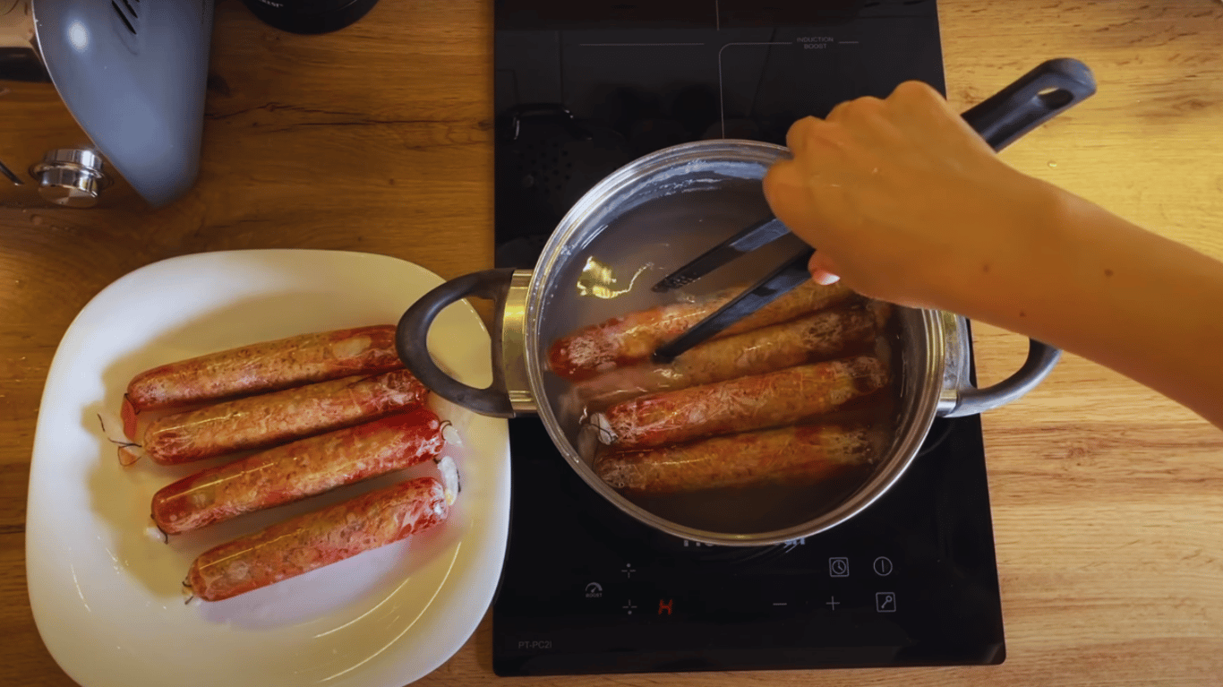 простий рецепт домашніх сосисок без оболонки з фаршу