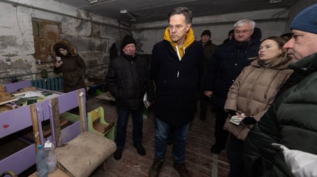 Рютте посетил деоккупированное село на Черниговщине - 285x160