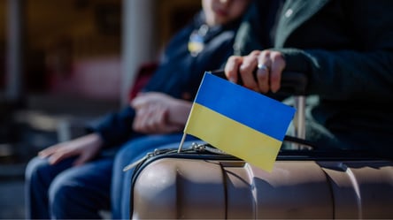 В марте в Польше заработают новые правила въезда для украинцев: что известно - 285x160