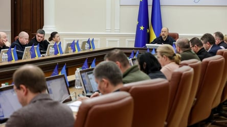 Кабмін призначив нових заступників голови Донецької ОВА - 285x160