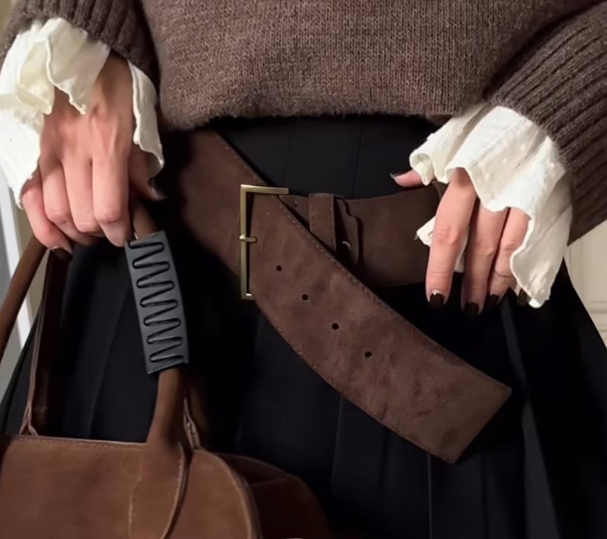 The massive belt is back in popularity