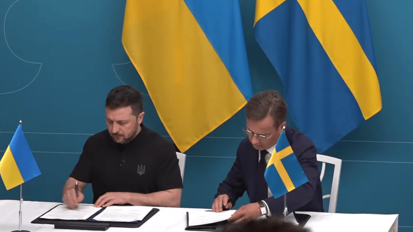 Украина и Швеция подписали соглашение по безопасности