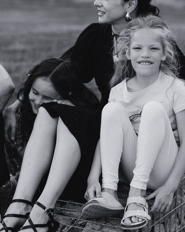 Дружина Мірошниченка розчулила історією про перше знайомство з названою донькою - фото 1