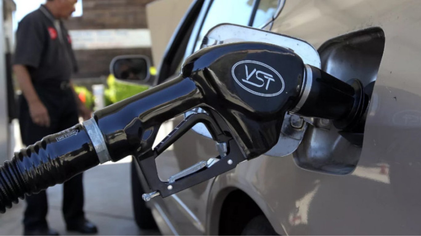 Ціни на бензин — як банкопад у США вплинув на ринок пального
