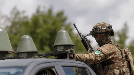 Кабмін розширить права військових, які викривають корупцію: законопроєкт - 290x160