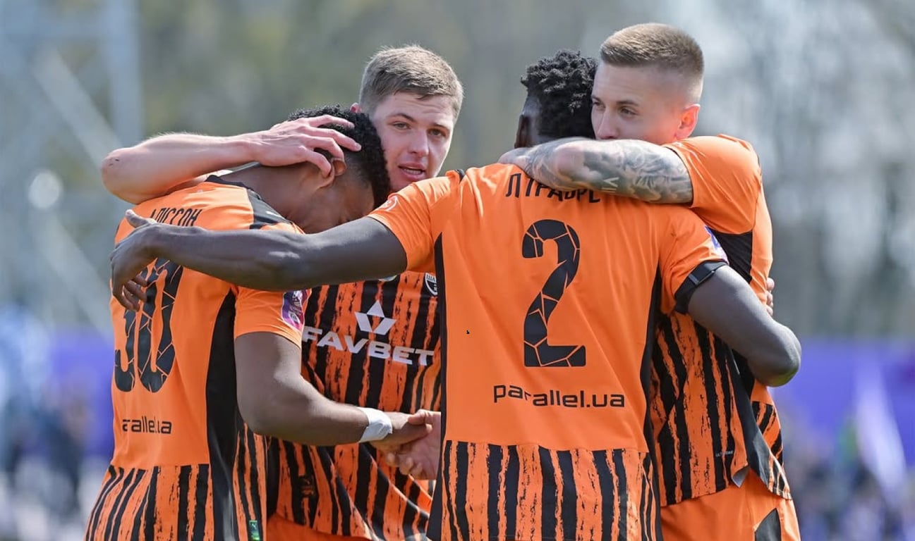Шахтер празднует гол в матче чемпионата Украины с ЛНЗ 13 апреля 2026 года