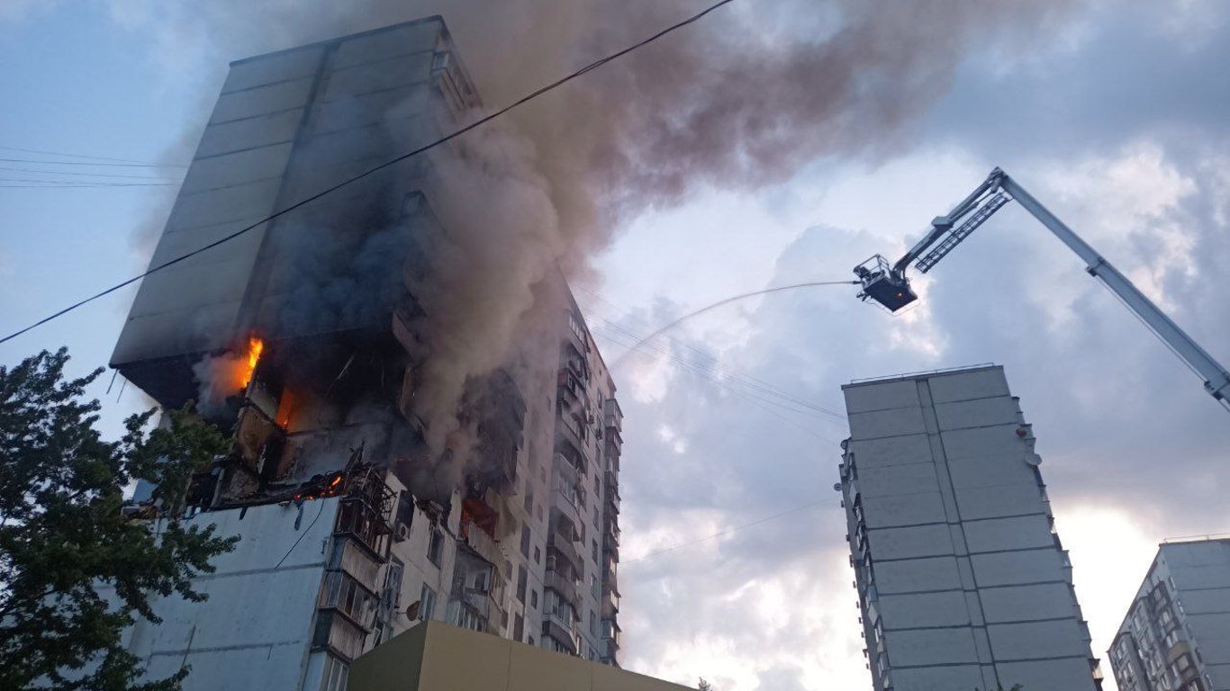 Взрыв в многоэтажке в Киеве 22 июня: все подробности