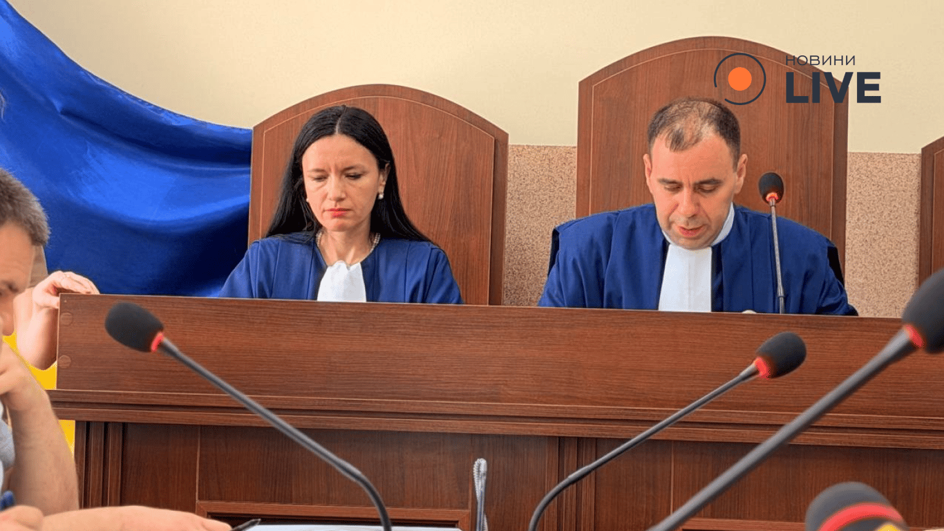 У Львові продовжили суд над обвинуваченим у вбивстві Андрія Парубія - фото 2