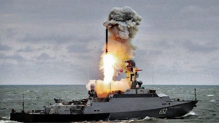 Російським кораблям немає місця у Чорному морі: атаки ЗСУ - 290x166