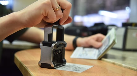 Задержки до 5 часов — что происходит на границе с Польшей - 285x160