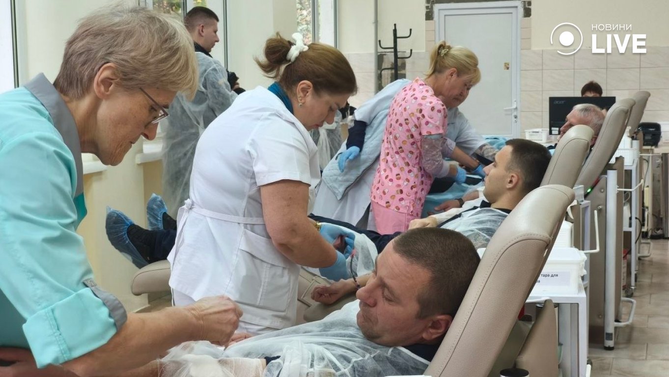 Одеські рятувальники здали кров