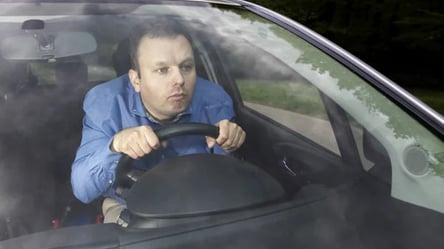 Чоловік наїхав автівкою на працівника ТЦК — що вирішив суд - 285x160