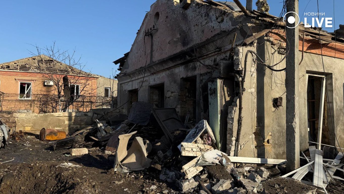 Очевидці розповіли про нічну атаку на Одесу