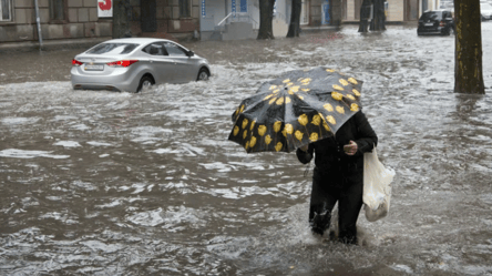Затоплення і не тільки — в Укргідрометцентрі попередили про небезпечну погоду на завтра - 285x160
